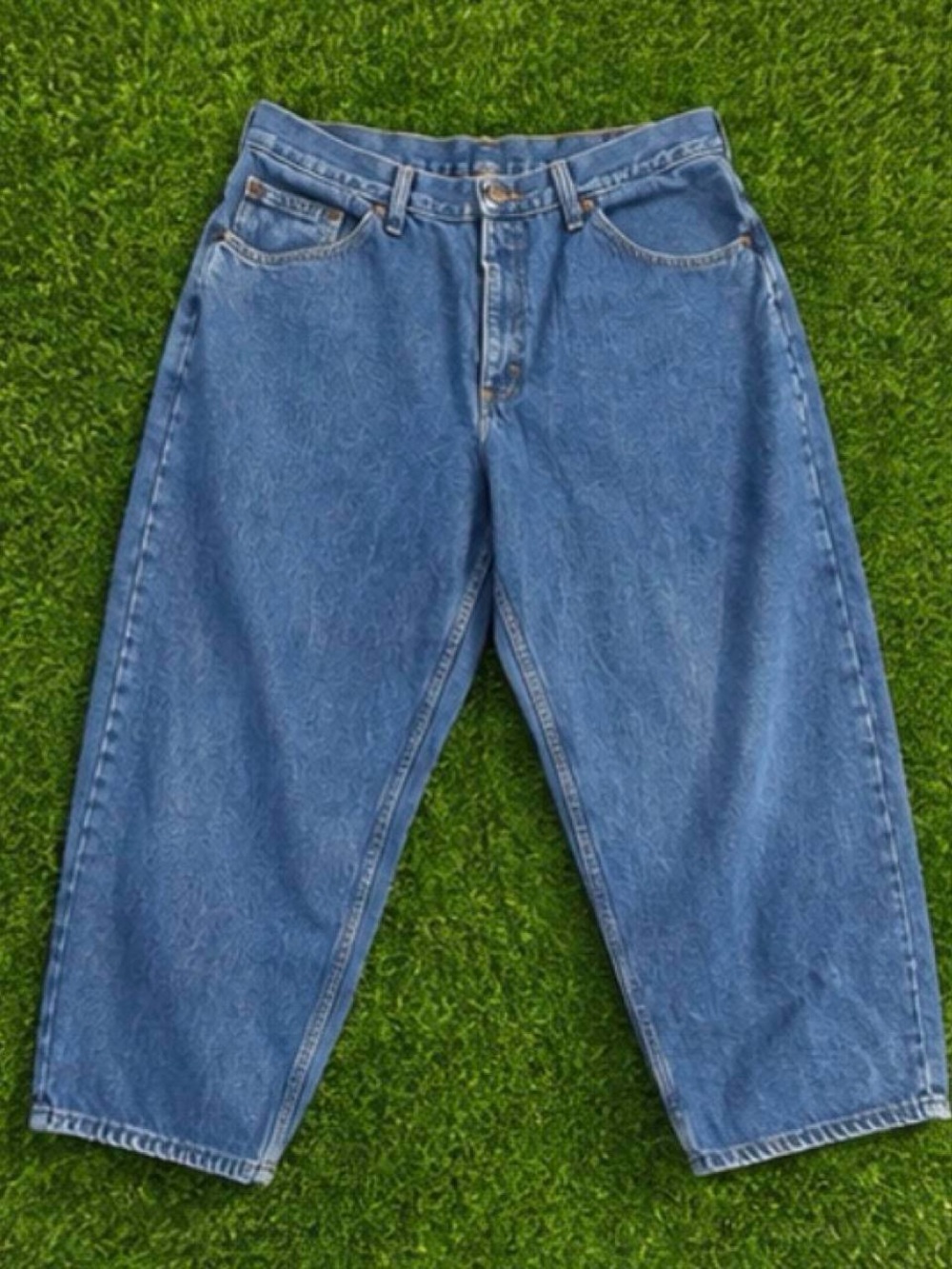 Wrangler Men's Relaxed Fit Denim Jeans in Blue